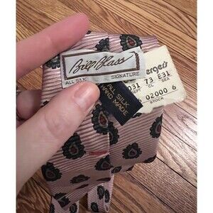 NWT Vintage 90s Bill Blass Signature Silk Tie Pink Medallion Paisley Necktie USA
